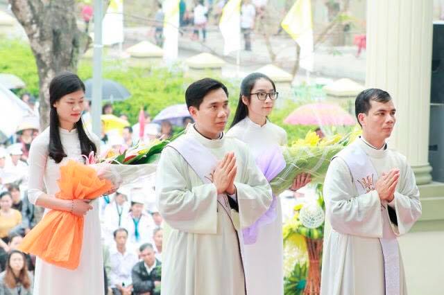 Thánh lễ truyền chức Phó Tế tại giáo phận Thanh Hóa