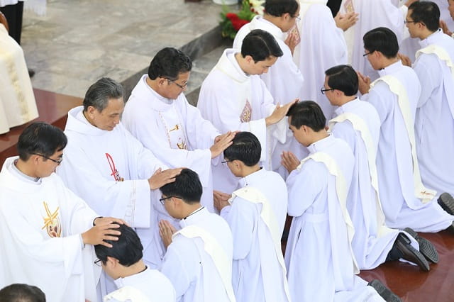 Thánh lễ truyền chức linh mục Phan Thiết 2018