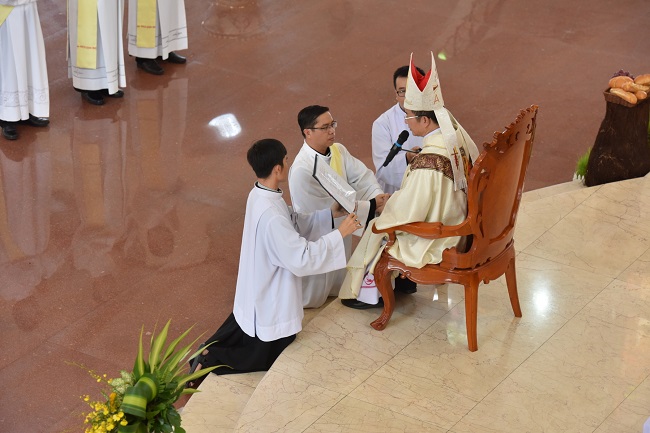 Thánh lễ phong chức Linh mục