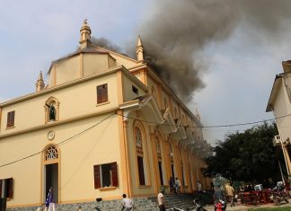 Nhà thờ Giáo xứ Thọ Vực bị cháy