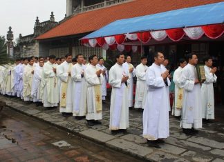 Thánh lễ truyền chức Phó Tế giáo phận Phát Diệm